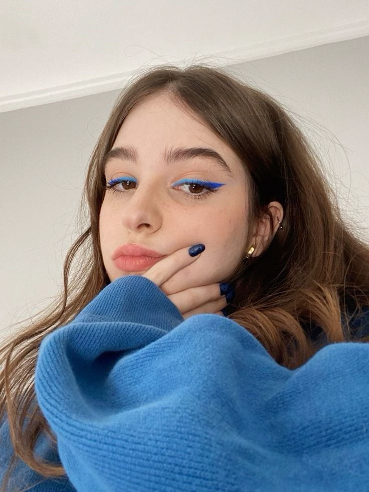 Flawless Makeup Looks for New Year's Eve 2024