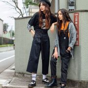 How to Style 90s Grunge Fashion In 2024