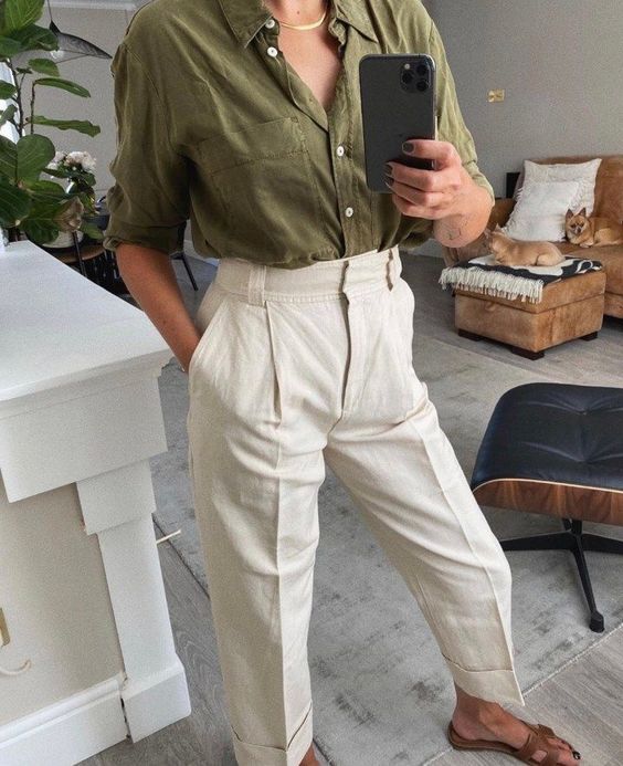 What To Wear With Olive Green For Spring Wardrobe 2024