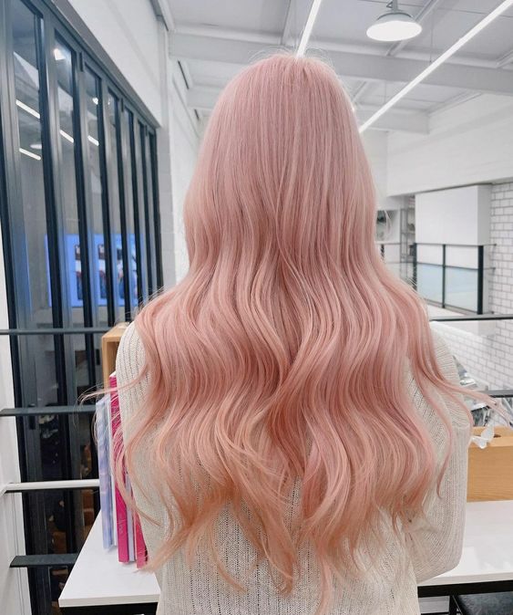 Trending Hairstyle 2024: How to Rock the Peach Hair Color everyone is Talking About