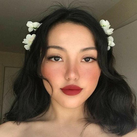 The 6 Spring Beauty Trends Of 2024