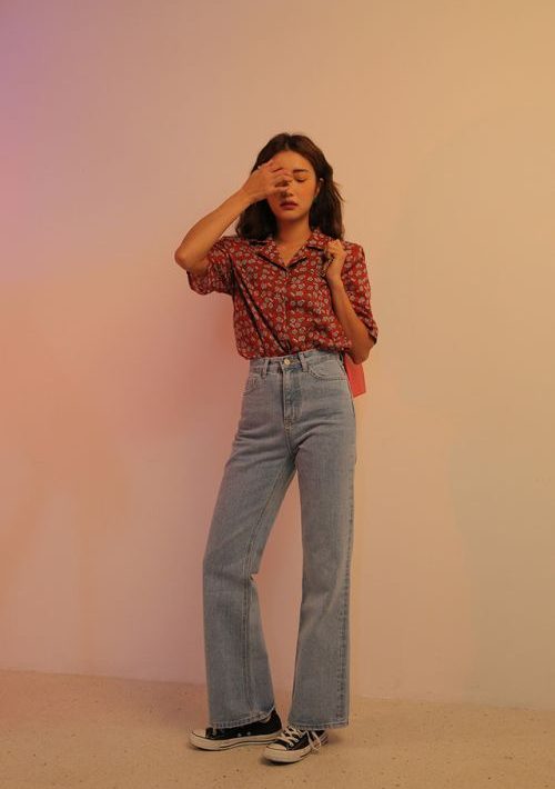 Thrifting Tips And Tricks To Get The Most Stylish 90’s Look