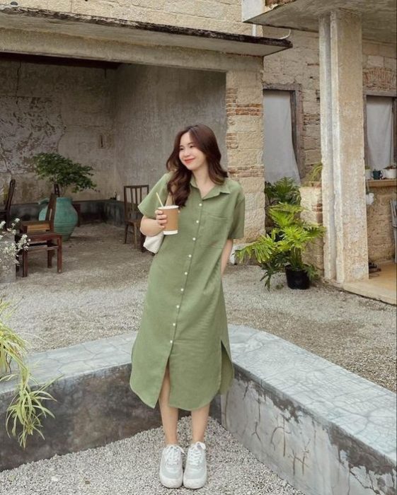 What To Wear With Olive Green For Spring Wardrobe 2024