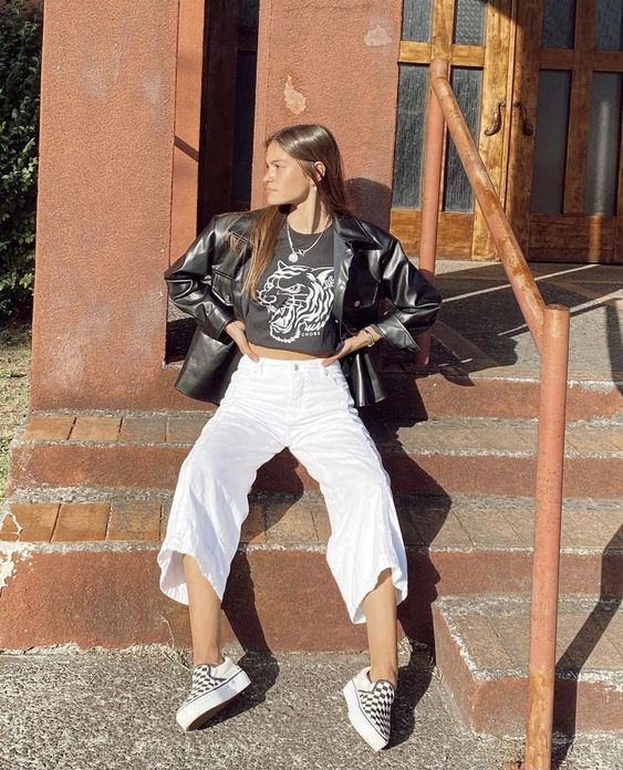 Style Guide to Wear Slip On Sneakers in 2024