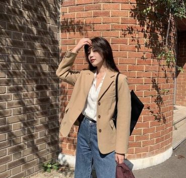 Fashion Trend 2024: How to Style Oversized Blazer For Office Look