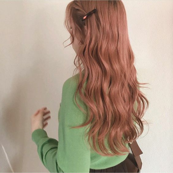 Trending Hairstyle 2024: How to Rock the Peach Hair Color everyone is Talking About