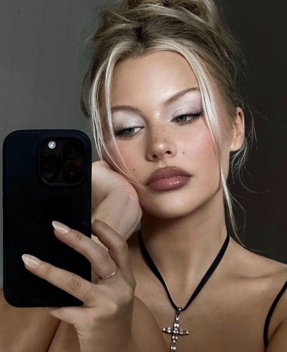 The 6 Spring Beauty Trends Of 2024
