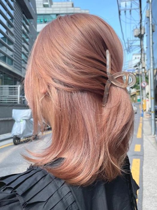 Trending Hairstyle 2024: How to Rock the Peach Hair Color everyone is Talking About