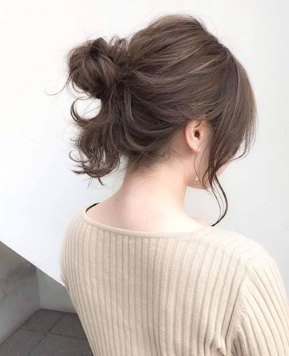 A Guide to Long Hairstyle 2024: The Korean Hug Haircut Trend