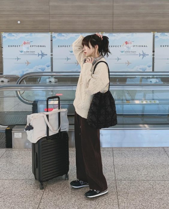 Korean Winter Style 2024: How To Achieve Cozy Aesthetic Look