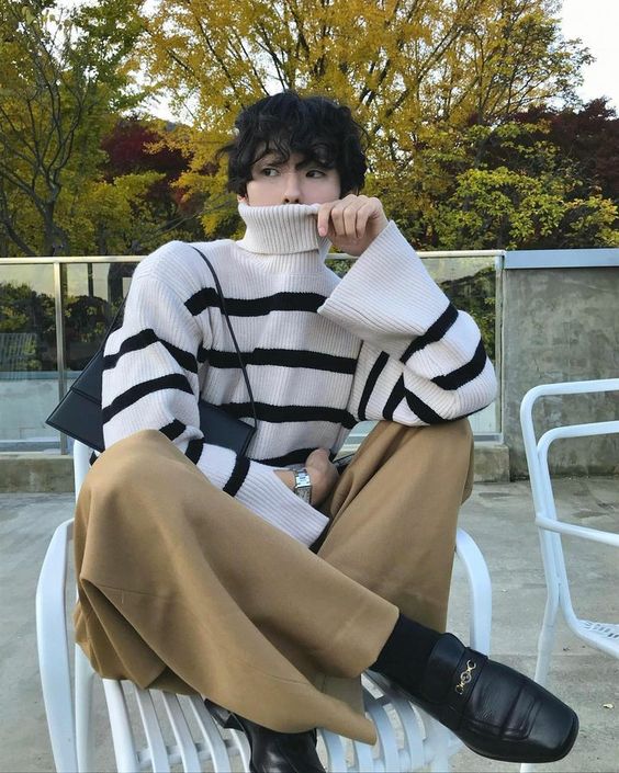 Chill in Style 2024 : Winter Korean Men's Outfit Ideas to Beat the Cold