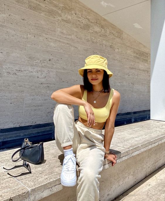 How to Style Bucket Hat For The Best Summer Outfit