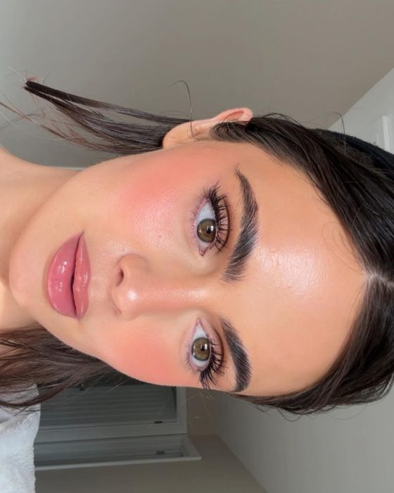 Beauty Trend 2024: The Perfect Makeup Looks for Brown-Eyed Beauties