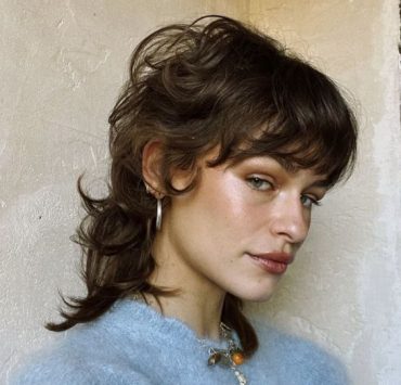 How to Rock the Mullet Haircut Trend For Women In 2024