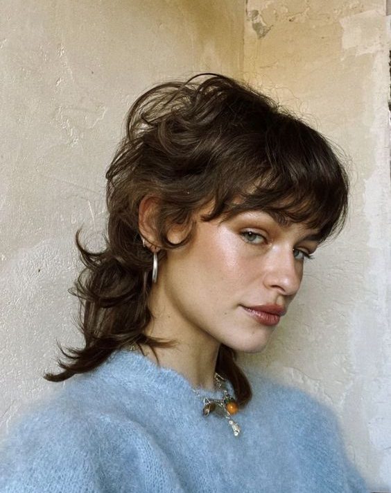 How to Rock the Mullet Haircut Trend For Women In 2024