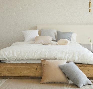 How to Choose Mattresses Based on Your Sleeping Position: A Guide for Optimal Comfort