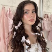 How To Stye Coquette Aesthetic Trend for Girly Look