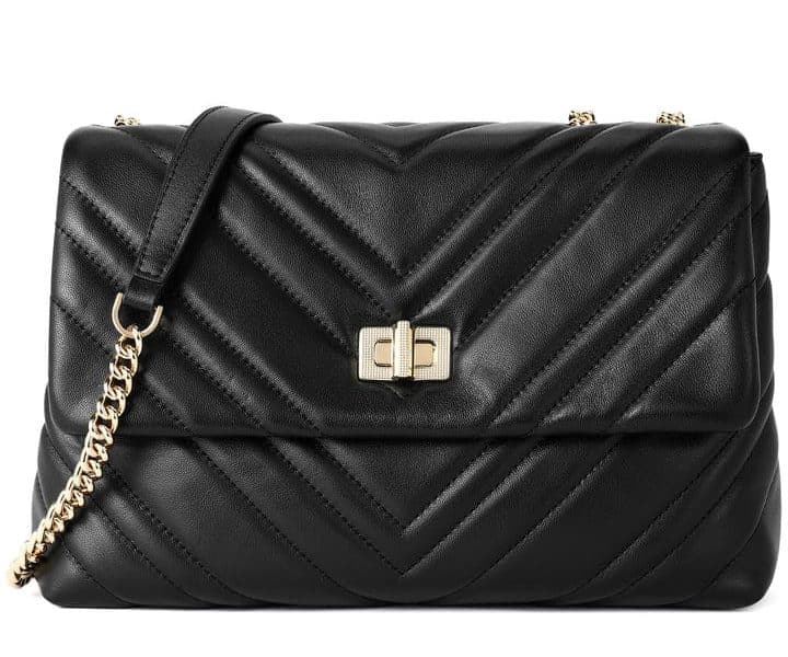 How to Remove Stains from Your Leather Purse