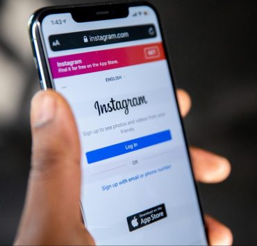 Elevate Your Style: Become an Expert in Instagram Marketing with Hashtags