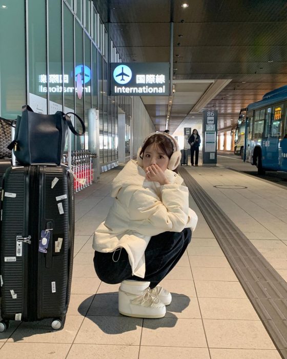 Korean Winter Style 2024: How To Achieve Cozy Aesthetic Look