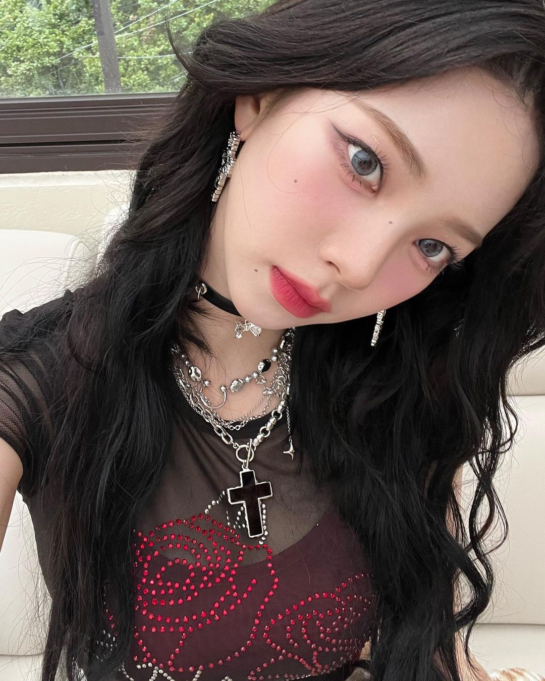 Blush On Trend 2024: A Guide to the Flawless Makeup Look
