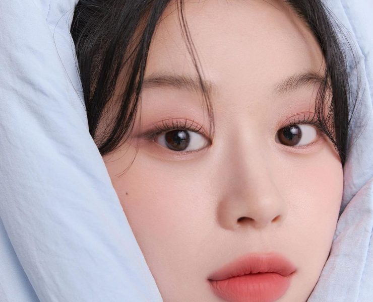 K-Beauty Trend 2023 - Best Natural Eyeshadow Palettes for You