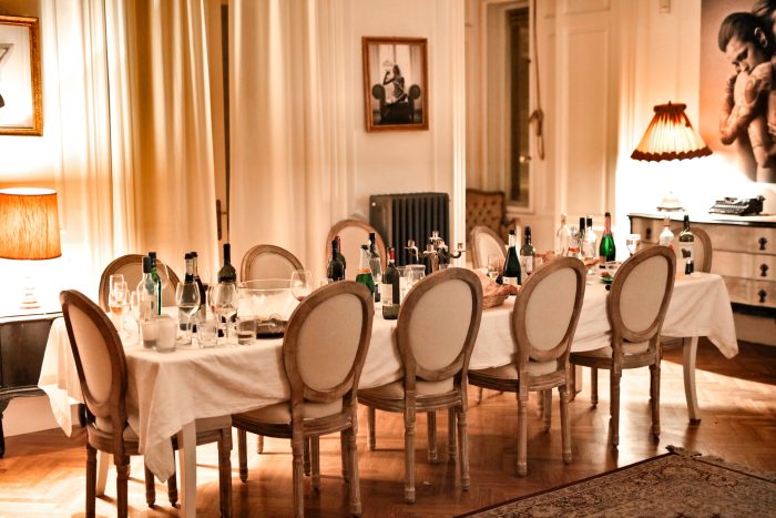 6 Things to Consider When Planning an Elegant Dinner Party