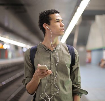 Reviewing 5 Apps That Promise Tinnitus Relief