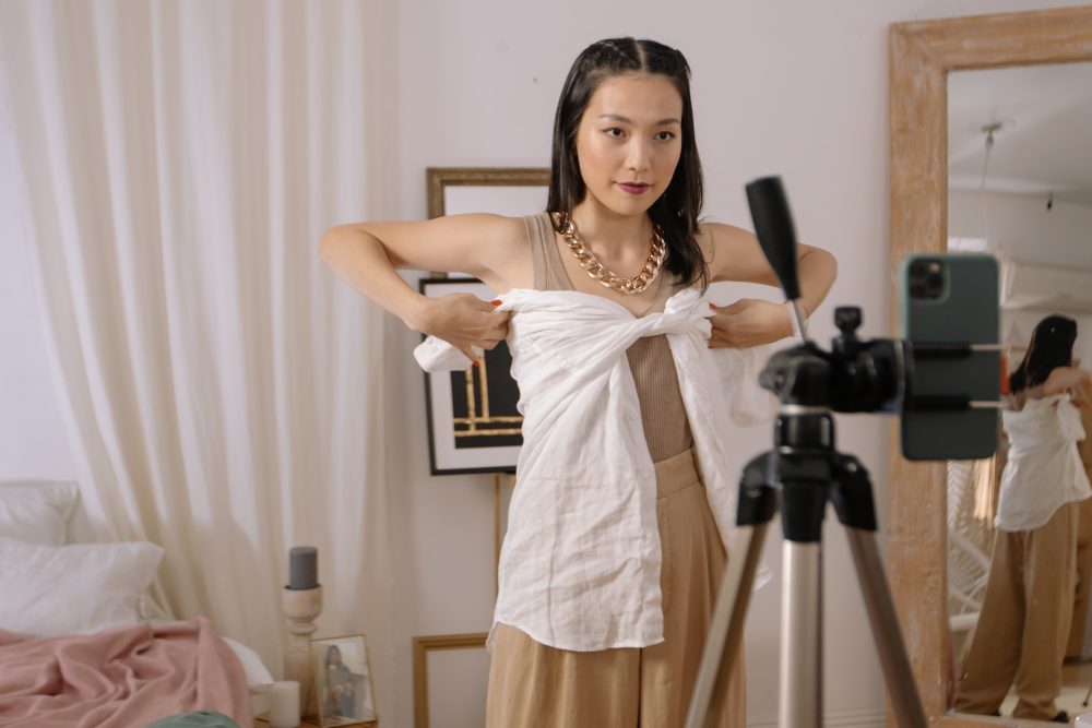 Earn Income with Your Love of Fashion