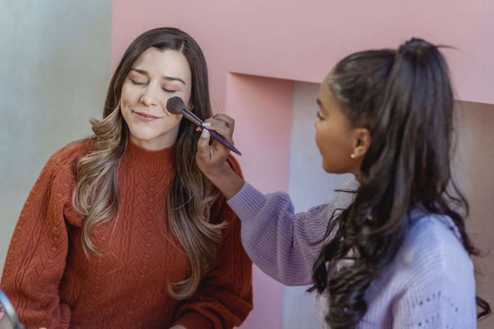 Flawless Finish Tips: Say Goodbye to Cakey Looking Makeup Forever!