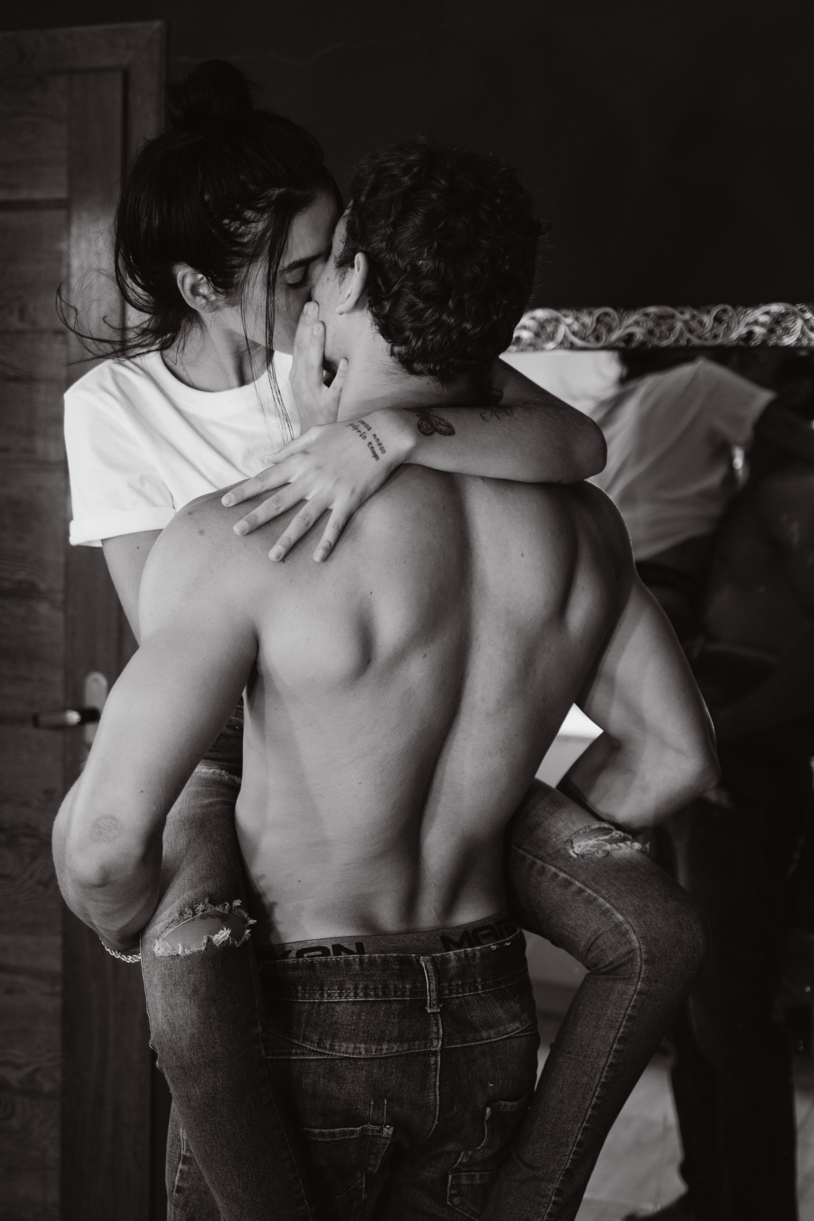 Goodbye Toxic Boyfriend: How to End an Unhealthy Relationship