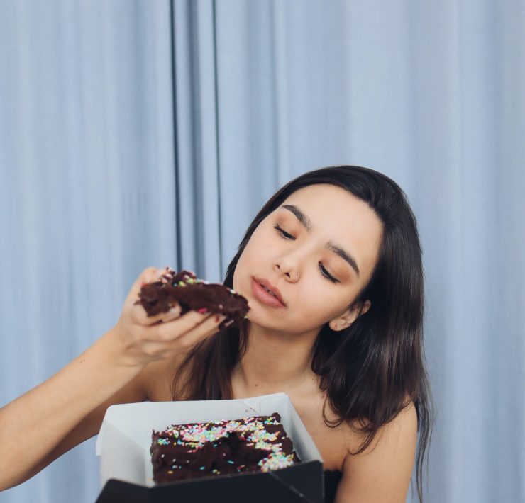 How to Satisfy Your Sweet Tooth with Healthy Cake Options