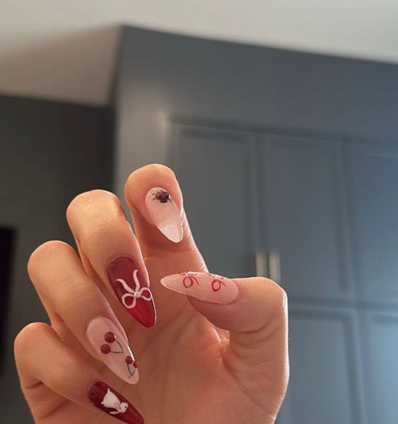 Bow-tiful Nails Trend: Chic Ideas for the Aesthetic Manicure