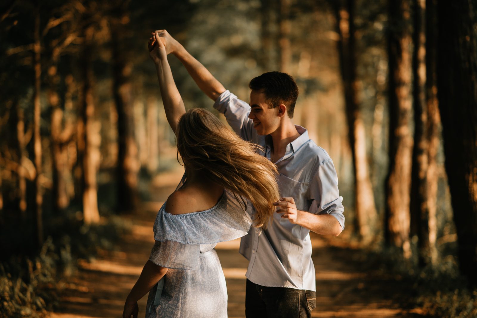 How to date a Gemini man?