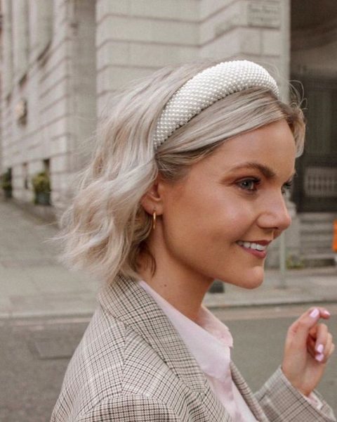 Vintage velvet headband with pearls