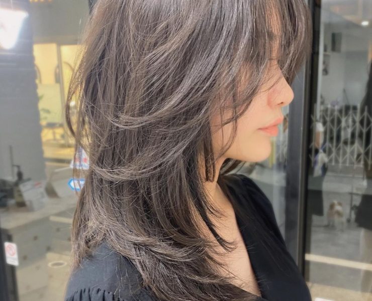 A Guide To Hush Cut Hairstyle Trend - Perfect For Effortless Styling!
