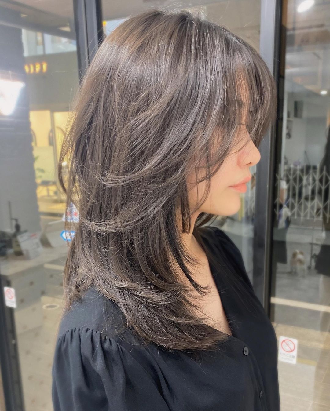 A Guide To Hush Cut Hairstyle Trend - Perfect For Effortless Styling!