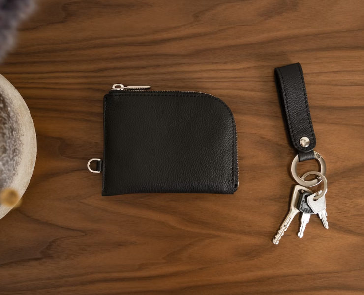Make Your Wallet Stand Out: 5 Unique Wallet Accessories