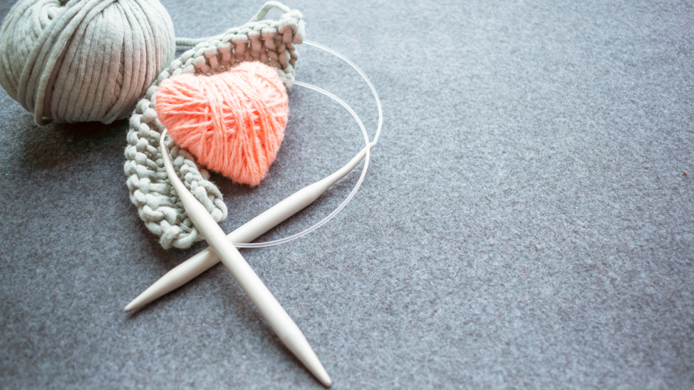 The Essential Guide to Choosing the Perfect Knitting Needles