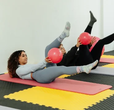 Let’s Learn About Clinical Pilates and Postnatal Pilates