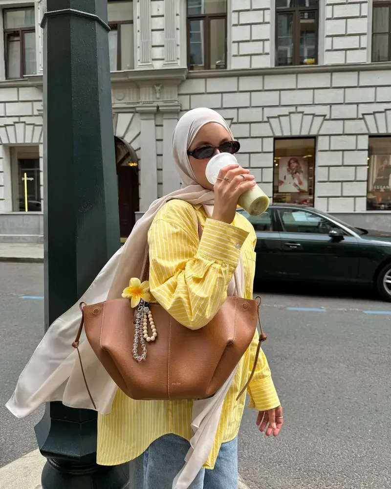 How to Wear Yellow Anywhere – Your Ultimate 2024 Style Guide
