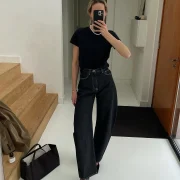 2025's Hottest Trend – How To Style Barrel Jeans Like A Fashionista