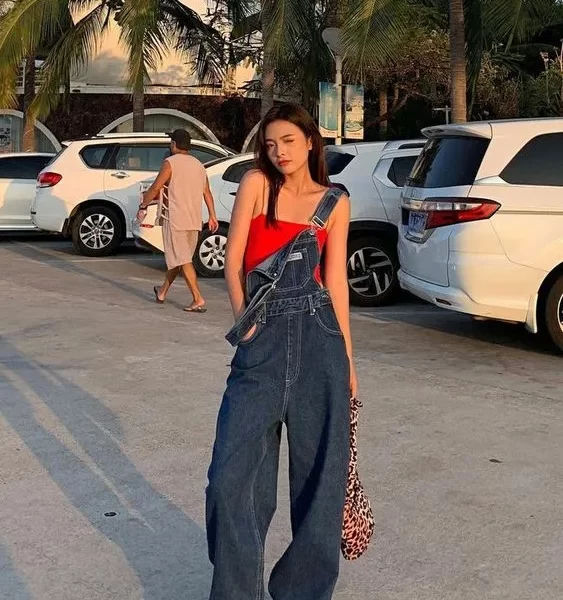 The Chicest Ways To Wear Denim Overalls On 2024