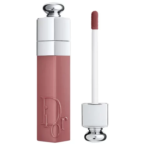 The 4 Most Popular Lipstick Shades For Spring 2024