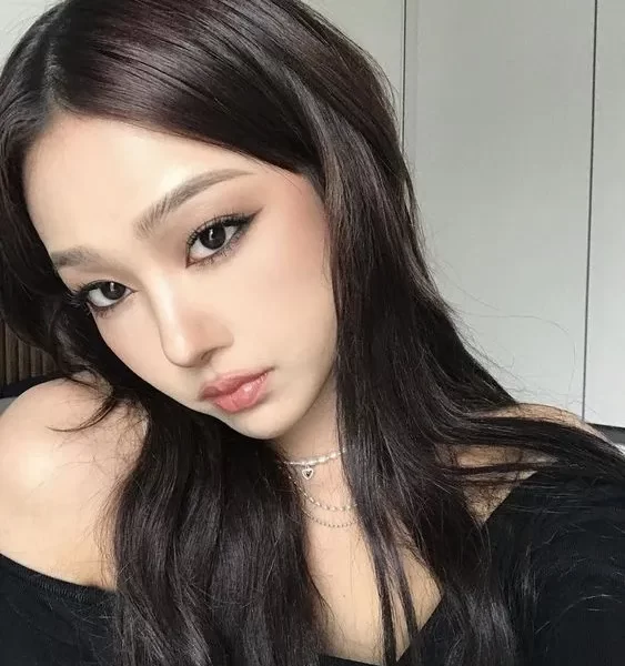 The Ultimate Asian Smokey Eye: A Step-by-Step Tutorial