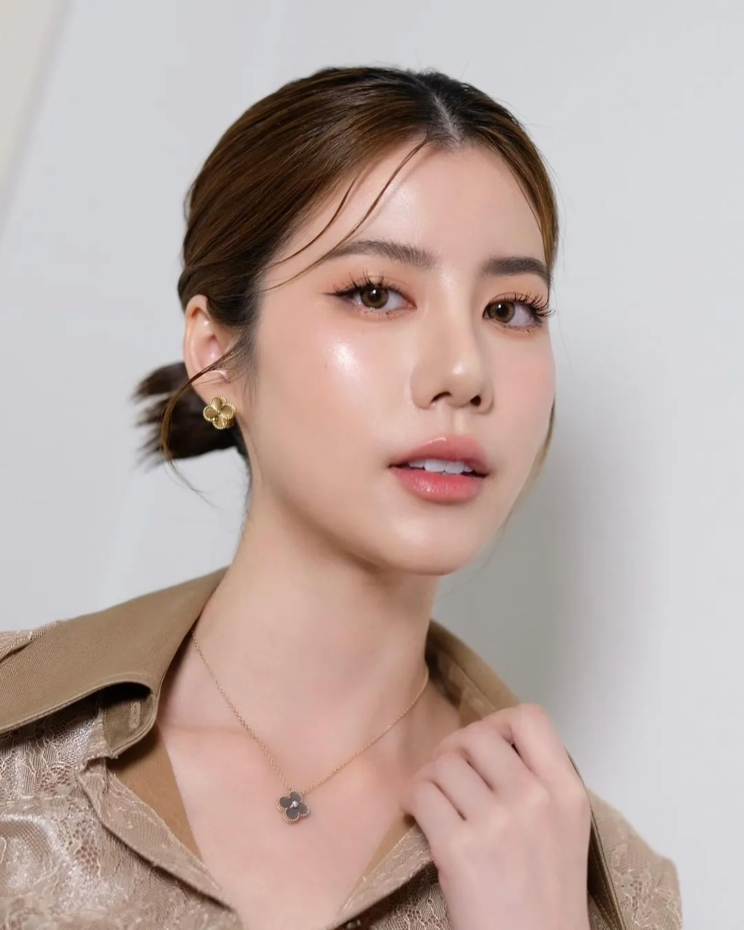 Beauty Trend 2024: How To Achieve Flawless Thai Makeup Look