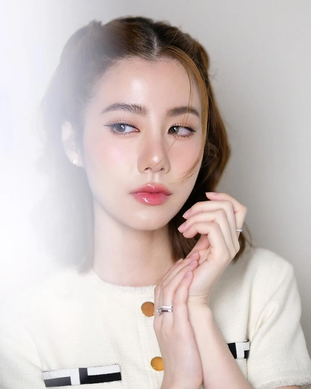 Beauty Trend 2024: How To Achieve Flawless Thai Makeup Look