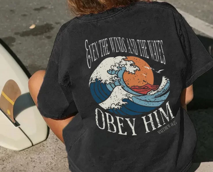 How to Combining Christian Clothing and Streetwear Trends for Everyday Wear