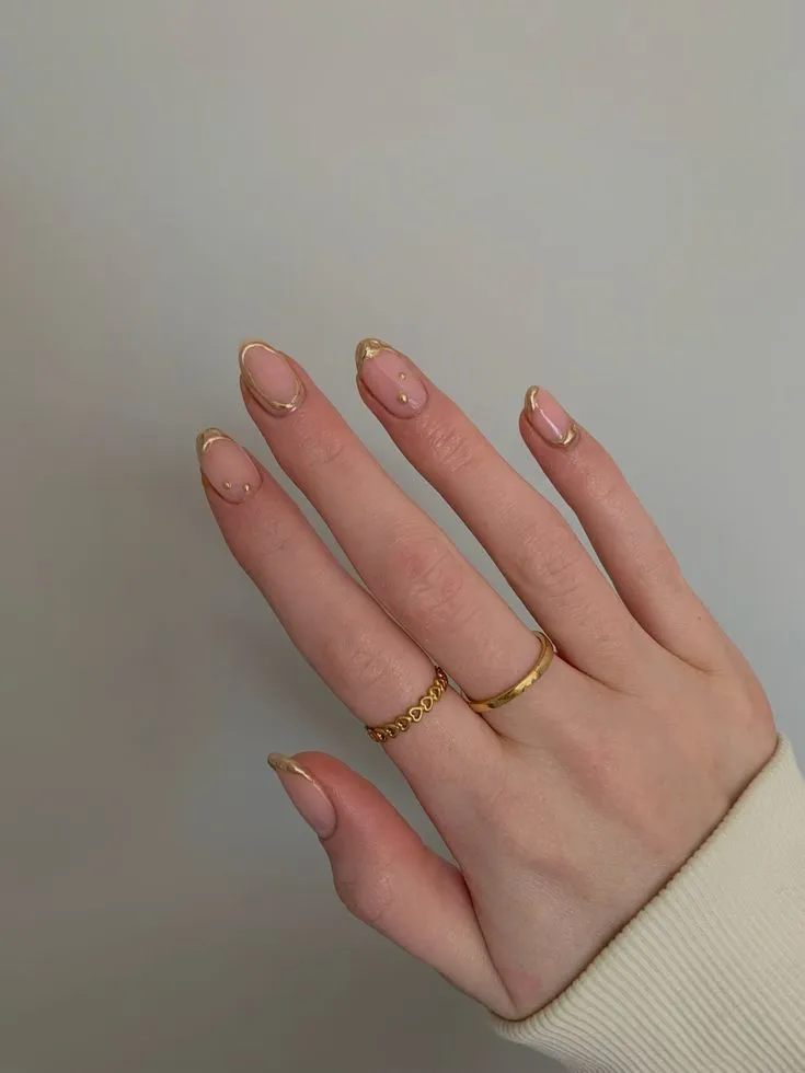 More Rings, More Stylish! How to Stack Rings in 2024