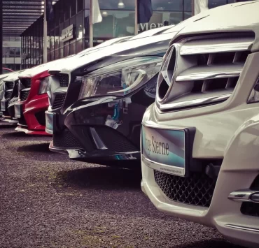 Luxury Car Rental: Book Yourself a Ride to Remember!
